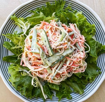 Seaweed and Crab Salad with Sesame Dressing